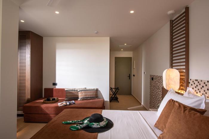 the river suites adults only