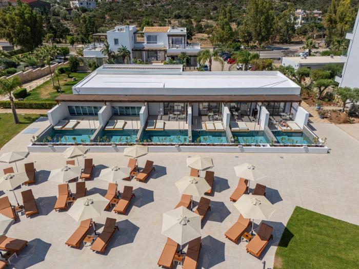 the river suites adults only