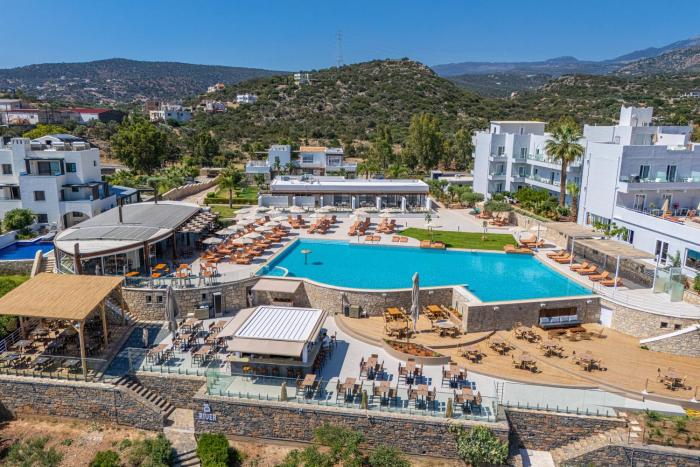 the river suites adults only