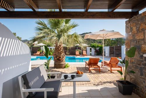 the river suites adults only