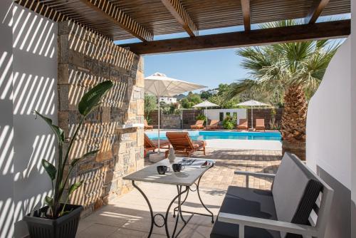 the river suites adults only