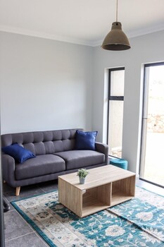 stones throw manor