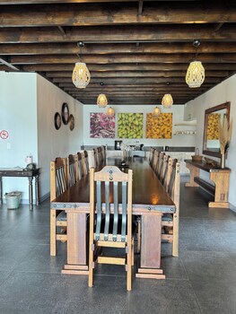 stones throw manor