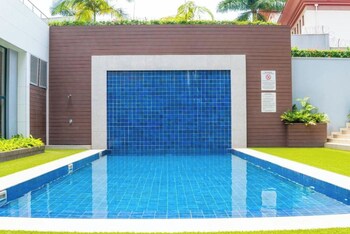 africas touch and leisure