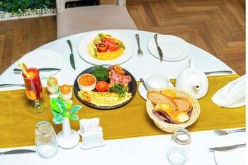 africas touch and leisure