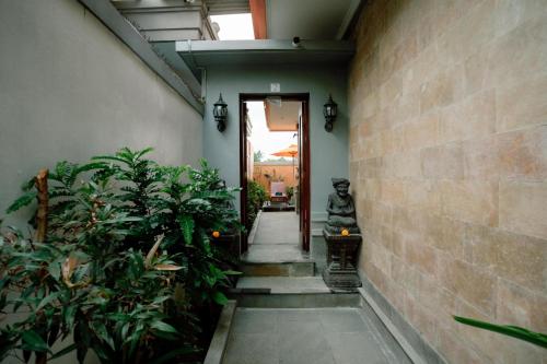 moning villa ubud