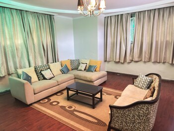 lux suites lakeview mansion nakuru