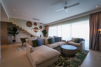 marina garden penthouse 3 bedroom apartment