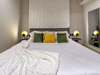 marina garden penthouse 3 bedroom apartment