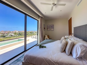 marina garden penthouse 3 bedroom apartment