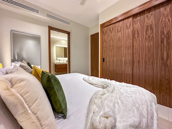 marina garden penthouse 3 bedroom apartment