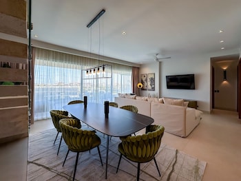 marina garden penthouse 3 bedroom apartment