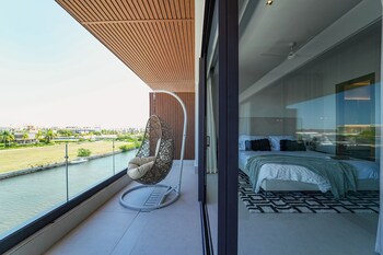 marina garden penthouse 3 bedroom apartment