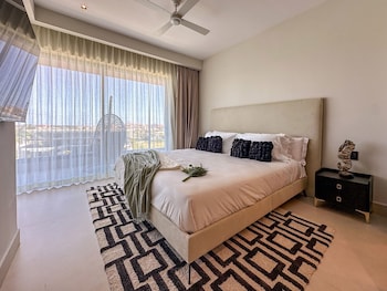 marina garden penthouse 3 bedroom apartment