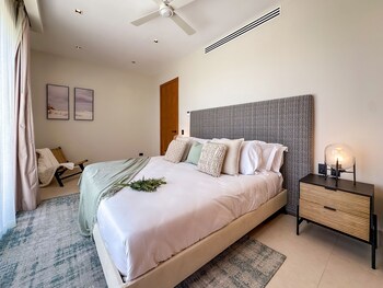marina garden penthouse 3 bedroom apartment