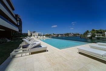 marina garden penthouse 3 bedroom apartment