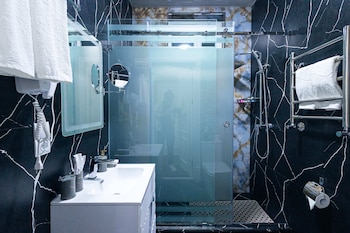 safir hotel