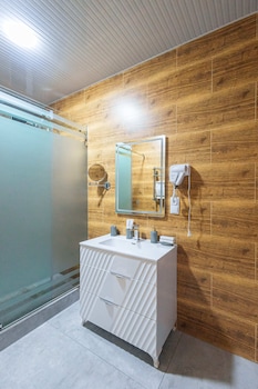 safir hotel