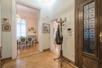 the rare luxury gem in kolonaki sq near syntagma