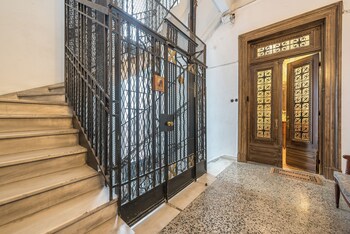 the rare luxury gem in kolonaki sq near syntagma