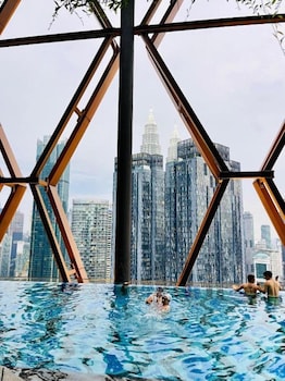 scarletz klcc by arman