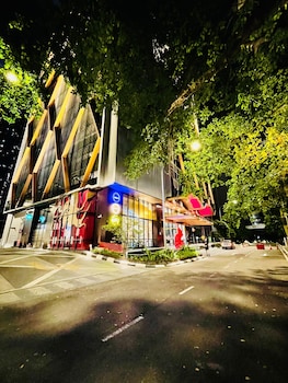 scarletz klcc by arman