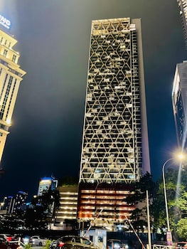 scarletz klcc by arman