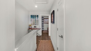 Beachfront Townhome In Seacrest + Free Tickets: Bikes, Dolphin Cruise & More!,,4 star