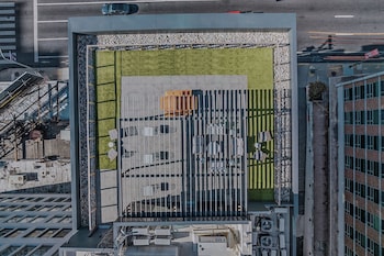 sosuite at the onyx museum district