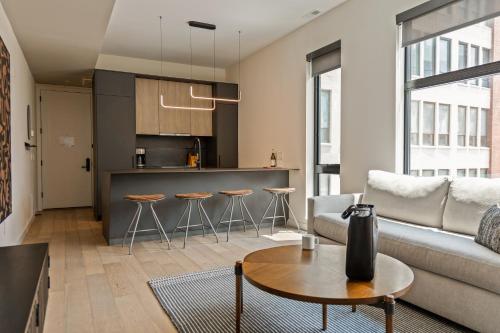 sosuite at the onyx museum district