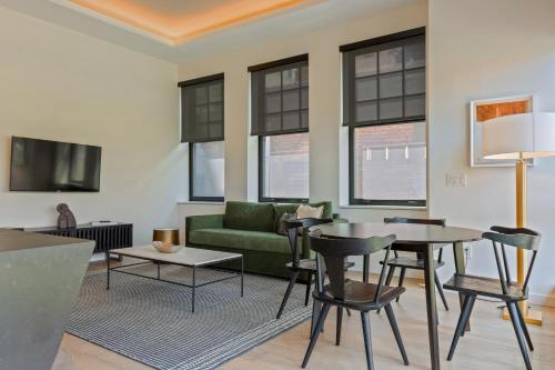 sosuite at the onyx museum district