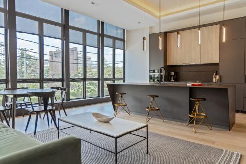 sosuite at the onyx museum district