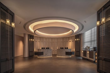 Cnhol Radient Hotel Dongguan Humen,,3 star