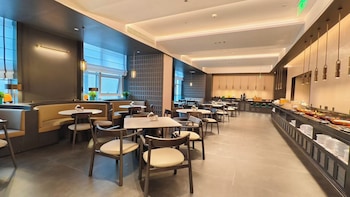 cnhol radient hotel dongguan humen