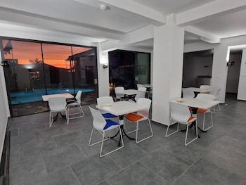 Marina Hotel Ambatoloaka,,3 star