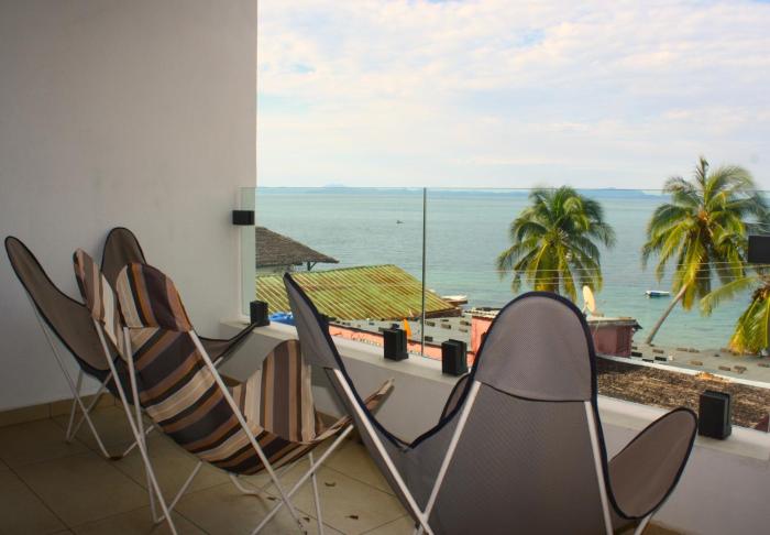 marina hotel ambatoloaka