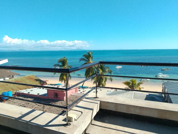 marina hotel ambatoloaka