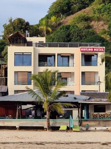 marina hotel ambatoloaka