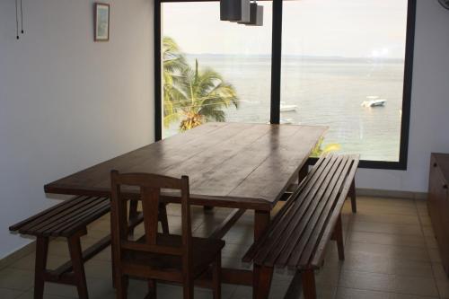 marina hotel ambatoloaka