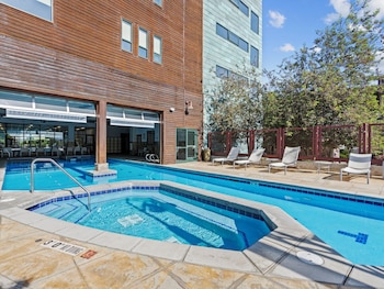 Newpark By All Seasons Resort Lodging,1476 Newpark Blvd,3 star