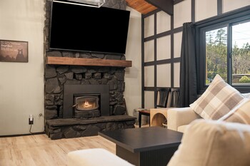 timber wolf tavern