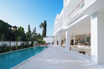 serendipity legian