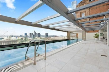 Oasis Retreat Level 27 In Casino Towers,,4 star