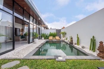 Arizona Villa By Betterplace,,4 star