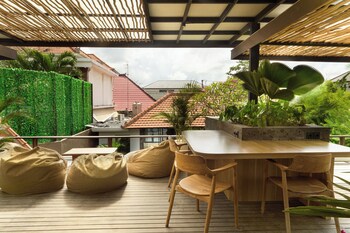 villa savaya canggu batu bolong