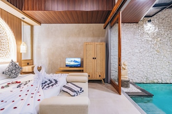 irini villas
