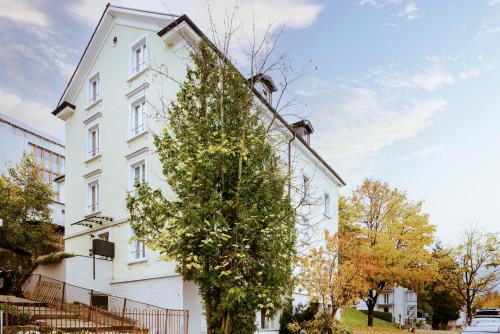 eh apartments venus