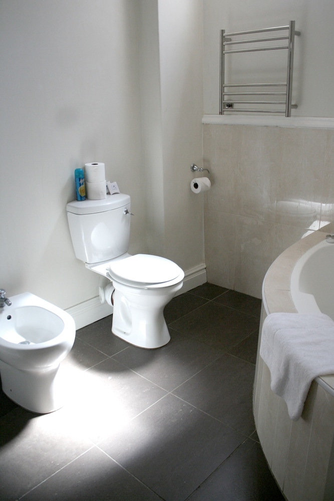 the estuary hotel and spa