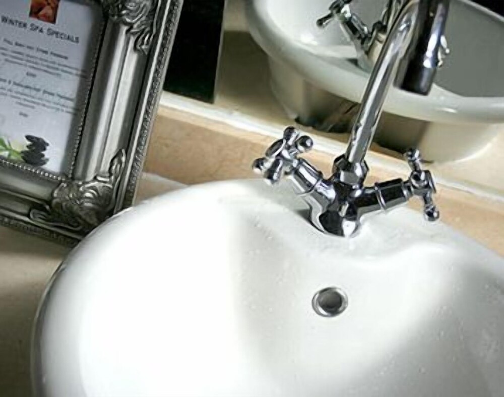 the estuary hotel and spa