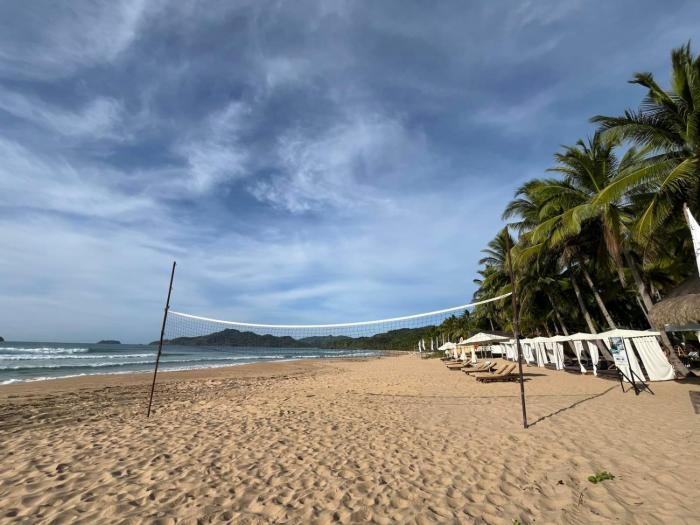 station one beach resort el nido